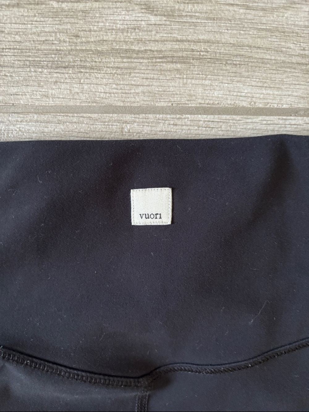 Vuori Black Wide Leg Flare Leggings Pants Size Medium - Picture 9 of 14